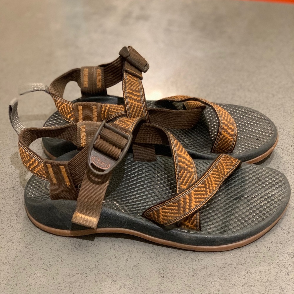 Kids Size 2.5/3 Chaco Sandals